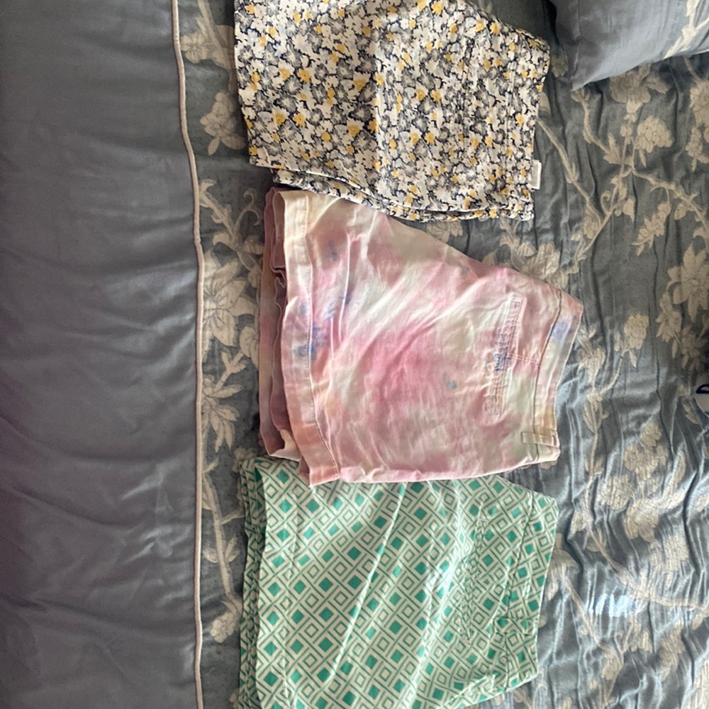 Shorts for women. Size L. Use but in good condition 👍🏼